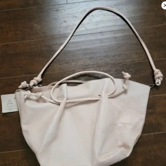 Free People Head Over Heels Leather Tote Bag in Abalone Shell NWT - Picture 8 of 11